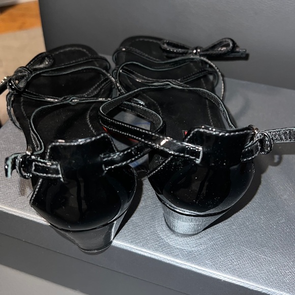 Prada Black Patent sandals - Picture 5 of 6